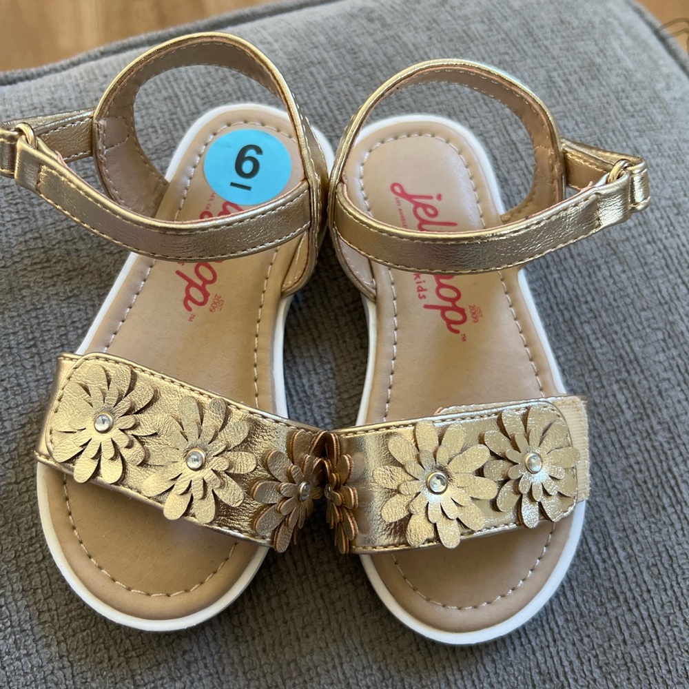 Girl dress sandals